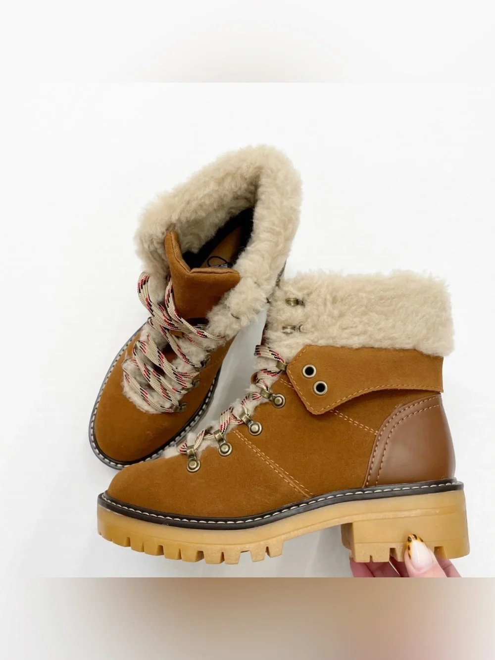 Time and Tru Cozy Lace Up Hiking Faux Shearling Trim Brown Suede Boots Size 8W